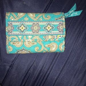 vera bradley wallet